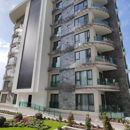 아파트 в 150м от моря, тосмур 알란야