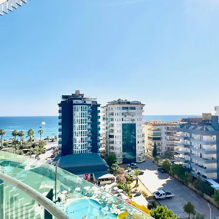 Apartament в 150м от моря, тосмур Alanya
