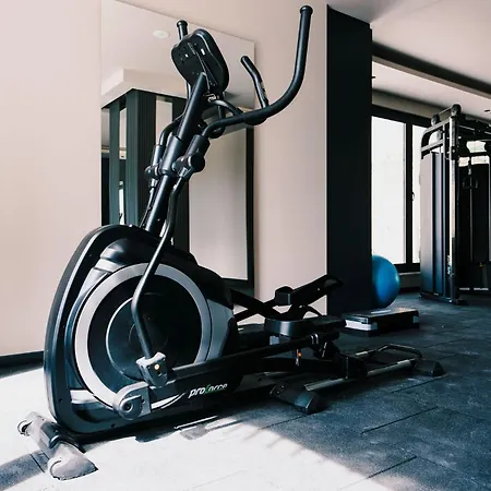 в 150м от моря, тосмур 阿拉尼亚